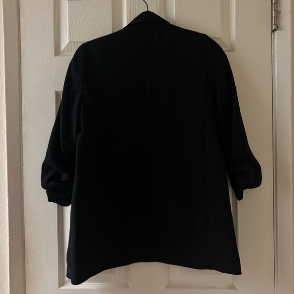 Express Classic Black Women's Blazer - Picture 2 of 5